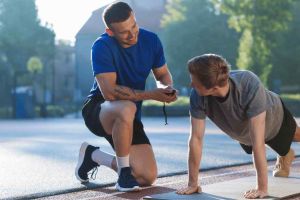 image?src=%7B%22file%22%3A%22wp content%2Fuploads%2F2026%2F02%2Fallenatore atleta trail running