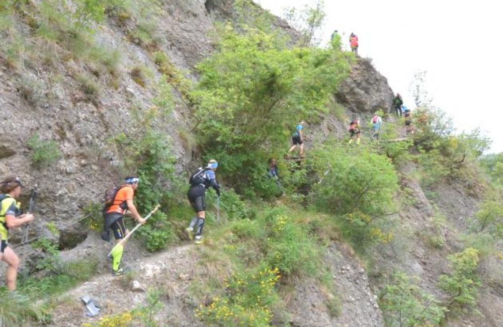 LE PORTE DI PIETRA 1 fce7a5f2