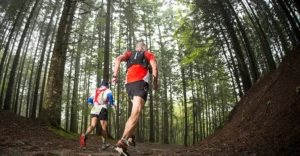 Calendario gare trail ultra e atleti che corrono per migliorare le performance