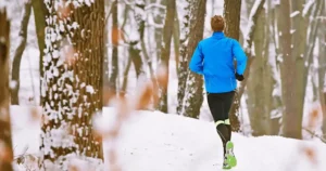 Consigli corsa su neve, fango e fondi instabili nel trail running