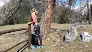 Stretching trail running: i migliori esercizi per migliorare le performance (2026) 3 Stretching trail running: i migliori esercizi per migliorare le performance (2026) stretching trail running 3